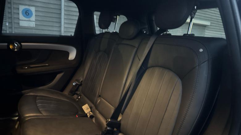 MINI Countryman 1.5 Cooper Exclusive 5dr Auto [Comfort Pack] Petrol Hatchback